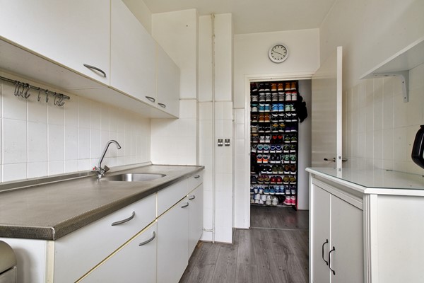 Medium property photo - Johannes Meewisstraat 42-2, 1063 CH Amsterdam